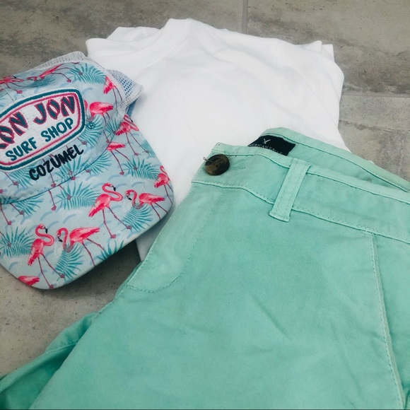 Adorable American Eagle Mint Shorts - Picture 5 of 10
